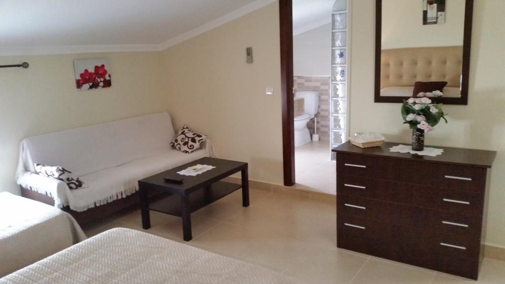 Hostal Malaga Аркос де ла Фронтера Экстерьер фото