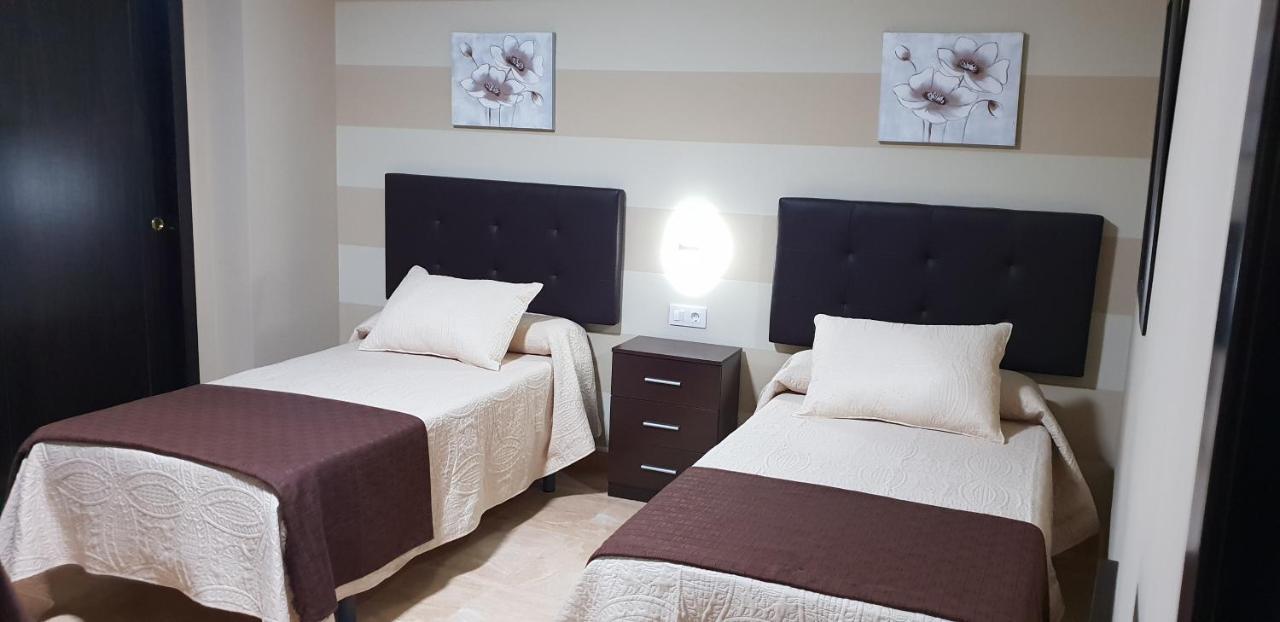 Hostal Malaga Аркос де ла Фронтера Экстерьер фото